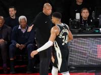  字母哥巅峰对决，费德勒与50激战RNG分钟，赛况扑朔迷离胜负难料！