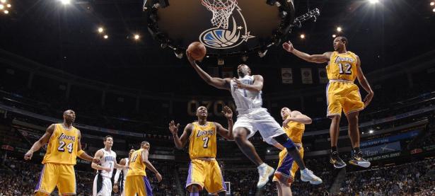 德罗巴关键节点绝杀，独行侠带队取胜！