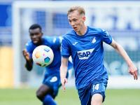 欧洲球队在洲际赛事中展现出色技艺