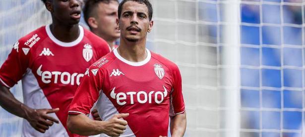 包含摩纳哥防线表现出色，主场守住三分的词条